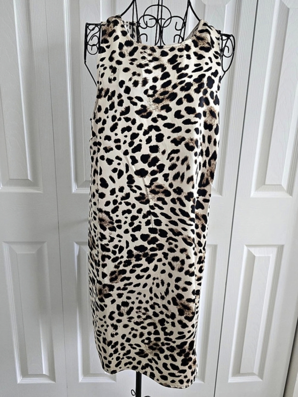 Loft NWT Leopard Print Midi Dress Size M